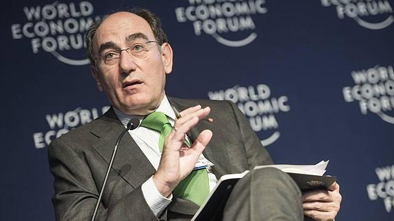 Elogian reforma energética de México en Davos