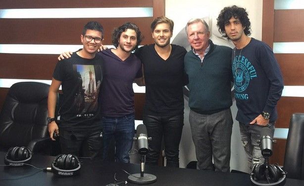 Esta es una nueva propuesta musical llamada Grupo Barston Esta es una nueva propuesta musical llamada Grupo Barston