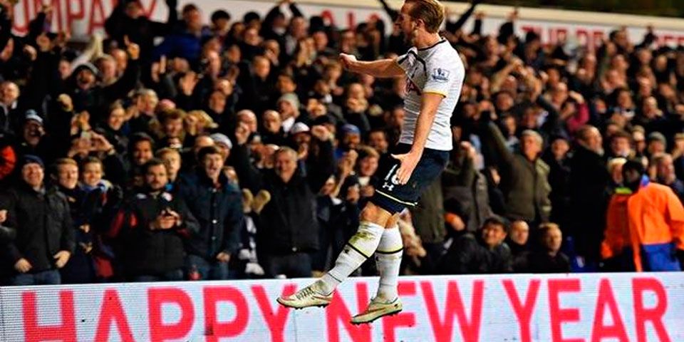 Tottenham sorprende y golea al Chelsea Tottenham sorprende y golea al Chelsea