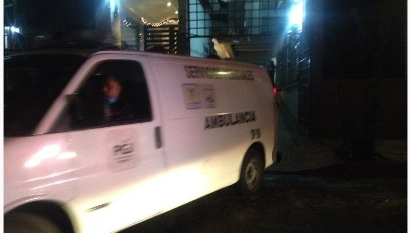 Hallan a familia muerta en Iztacalco