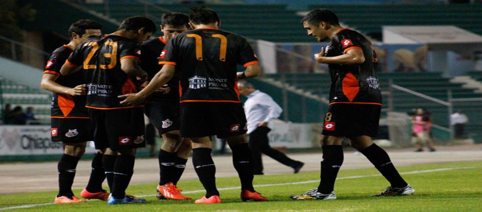 Sorprenden a Jaguares Sorprenden a Jaguares