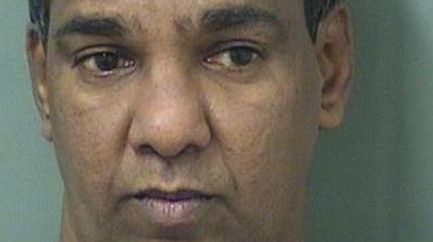 Arrestan a sacerdote en EE.UU. por pornografía infantil