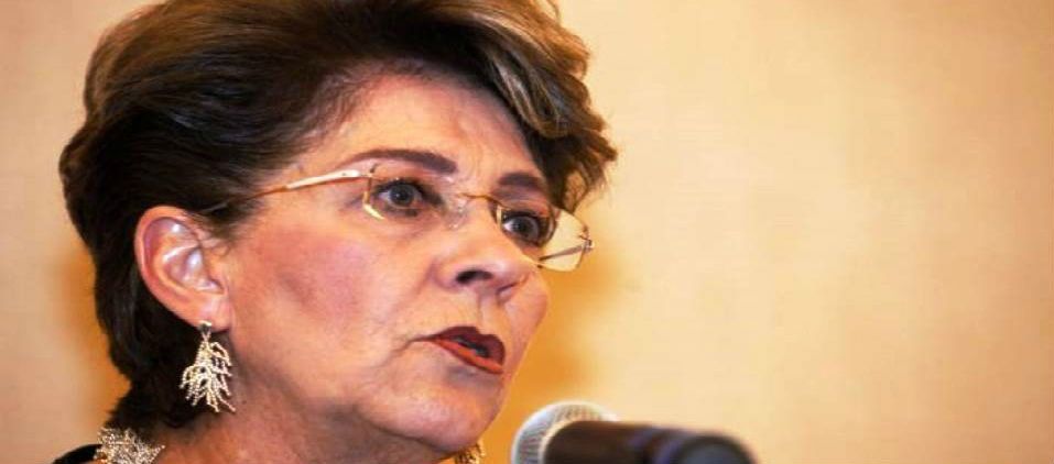 Enfermeras que se manifiestan no trabajan en el sistema de salud: Mercedes Juan