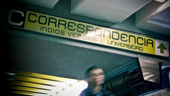 Detienen a hombre acusado de explotar a su madre