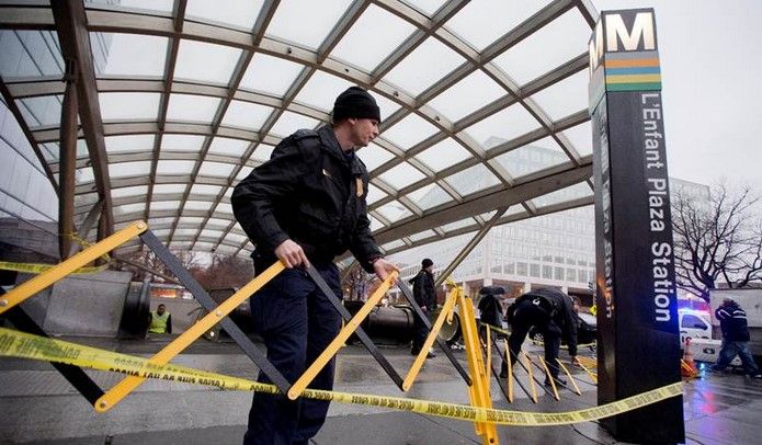 Un muerto por percance en metro de Washington Un muerto por percance en metro de Washington