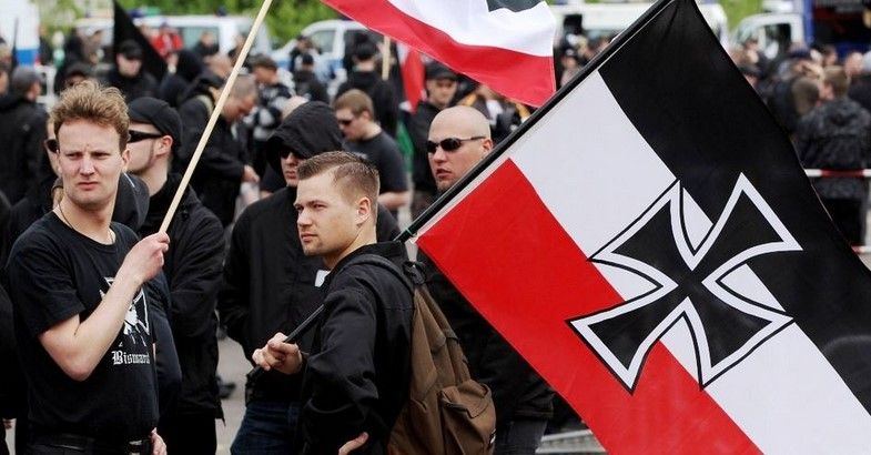 Café Político: que no surja otra “idea perversa” como el nazismo Café Político: que no surja otra “idea perversa” como el nazismo