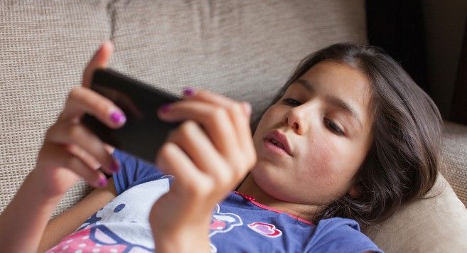 Adicción a las tecnologías afecta salud mental de menores