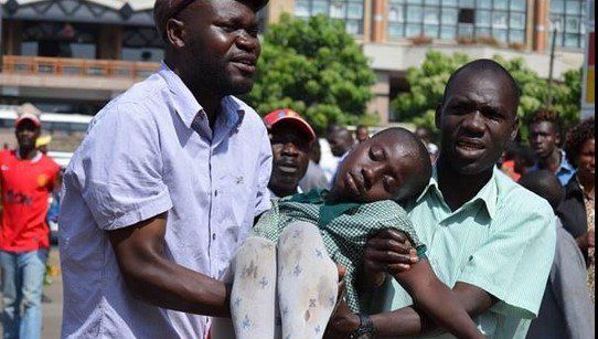 Policías hieren a 5 niños durante enfrentamiento Policías hieren a 5 niños durante enfrentamiento