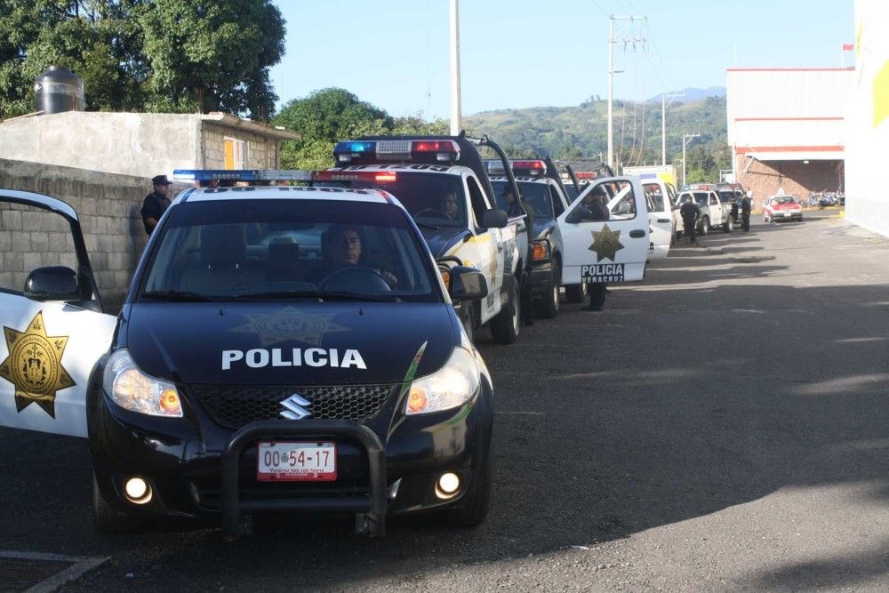 Presentan a todos los policías de un municipio por desaparición de periodista