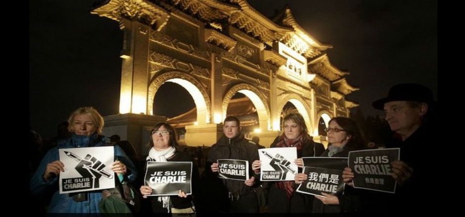 Camerón, Merkel, Renzi y Rajoy asistirán a manifestación en París Camerón, Merkel, Renzi y Rajoy asistirán a manifestación en París