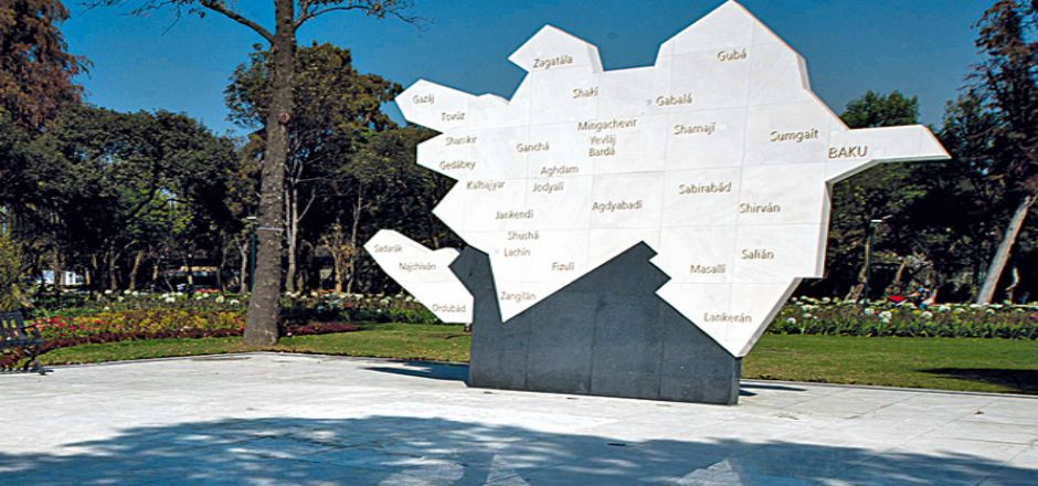 Diputados exhortan a Mancera a derogar decreto sobre Azerbaiyán