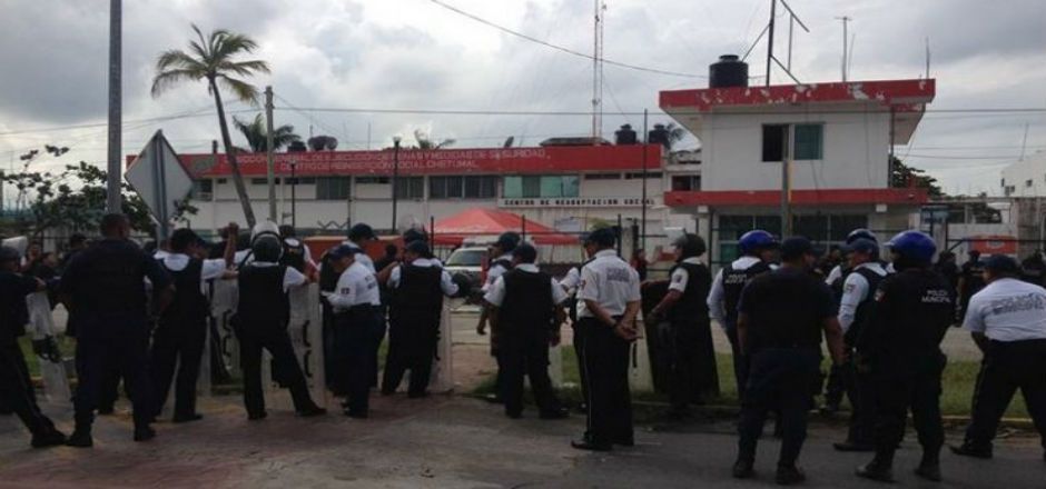 Saldo blanco en riña al interior del CERESO de Chetumal