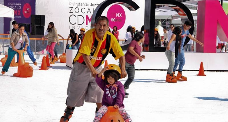 Pista de hielo continuará abierta hasta el 11 de enero
