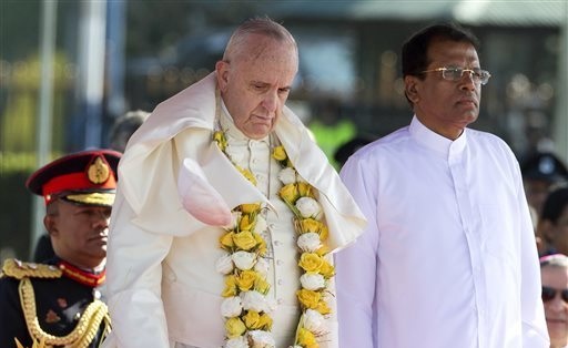 Papa pide evitar uso de las religiones para justificar violencia Papa pide evitar uso de las religiones para justificar violencia