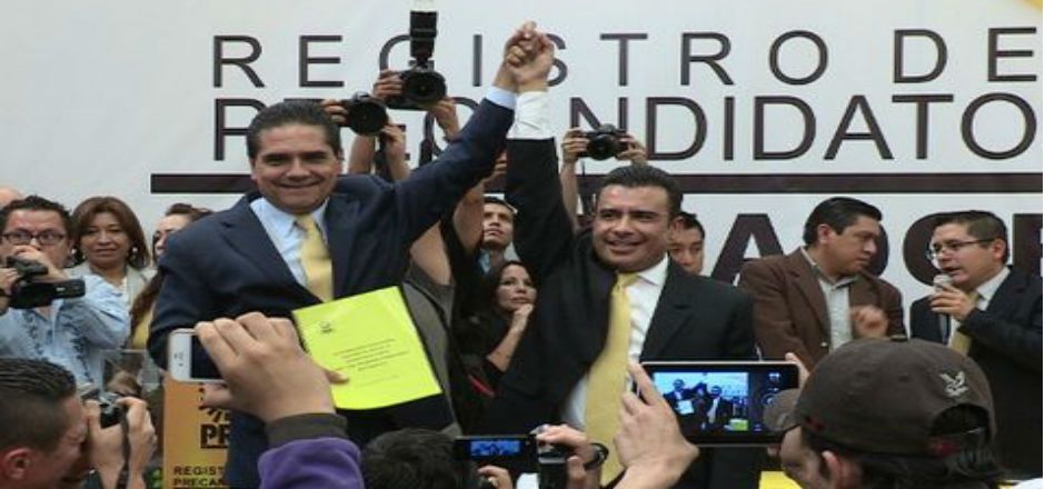 Se registra Aureoles como precandidato a Michoacán
