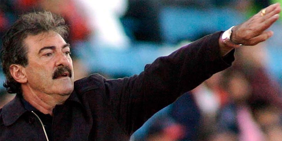 Postulan a La Volpe para dirigir a Selección Peruana Postulan a La Volpe para dirigir a Selección Peruana