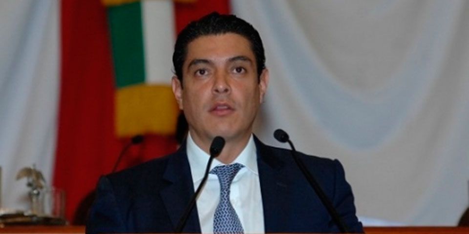 Proponen línea telefónica para casos de deserción escolar