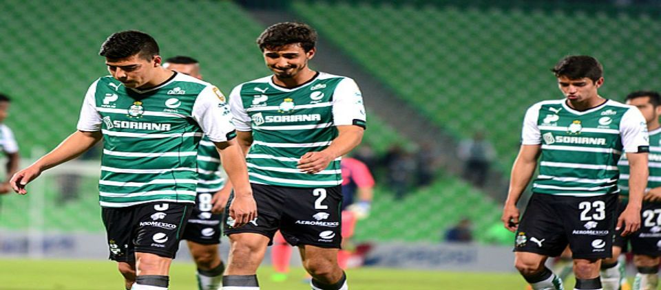 Abollan la corona a Santos Abollan la corona a Santos