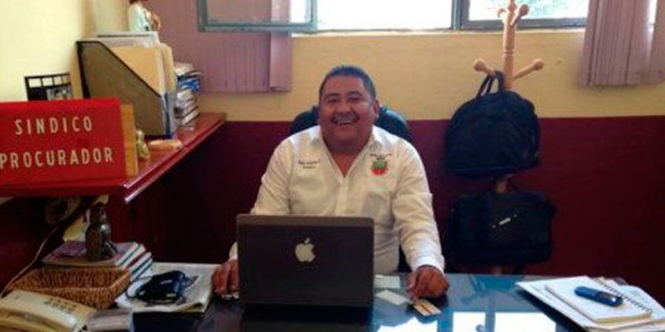 Detiene PF a síndico procurador de Apaxtla Detiene PF a síndico procurador de Apaxtla