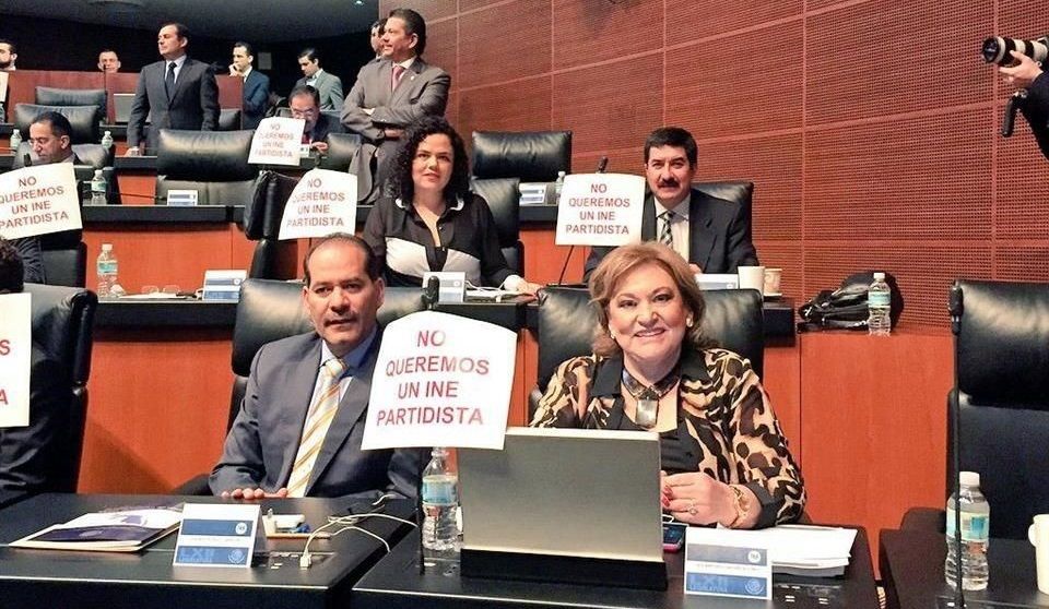 Partidos acusan al INE de partidista