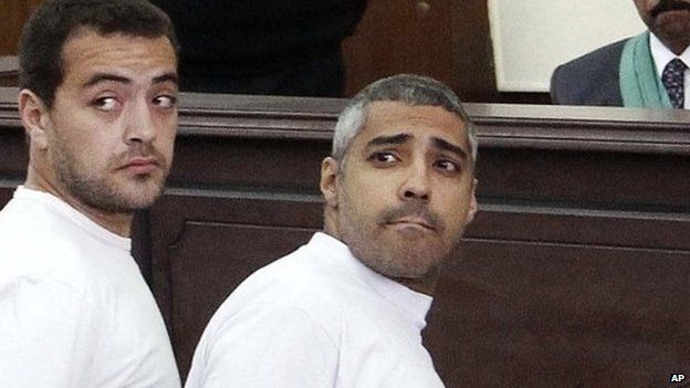 Liberado en Egipto el periodista canadiense de Al-Jazeera Liberado en Egipto el periodista canadiense de Al-Jazeera