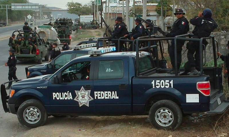 Comunitarios retienen a militares en Guerrero