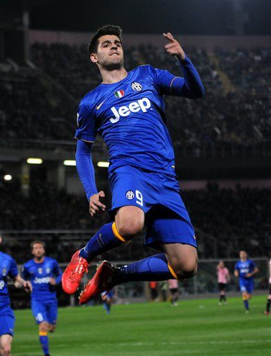 Juventus derrota al Milán y es más líder Juventus derrota al Milán y es más líder