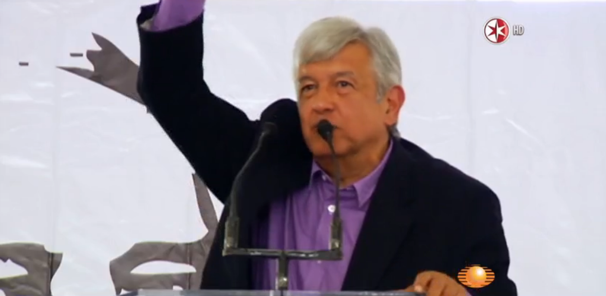 AMLO podría ser presidente de MORENA AMLO podría ser presidente de MORENA