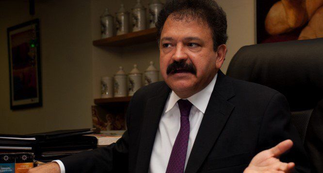 Enfermeras del DF piden la renuncia de Ahued