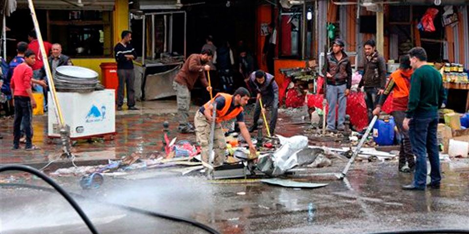 Mueren 40 tras ataques en Bagdad Mueren 40 tras ataques en Bagdad