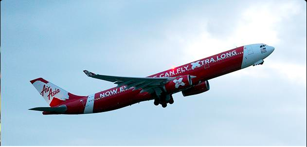 Avión de AirAsia sufre falla técnica Avión de AirAsia sufre falla técnica