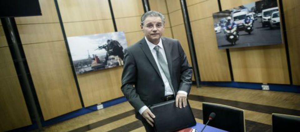 Acusan a jefe de policía judicial de París de filtrar datos Acusan a jefe de policía judicial de París de filtrar datos