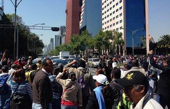 Pagarán sueldos atrasados a maestros de la CNTE