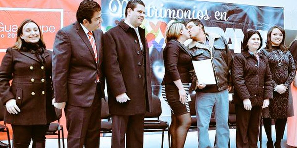 Más de 200 parejas zacatecanas se casan en bodas masivas Más de 200 parejas zacatecanas se casan en bodas masivas