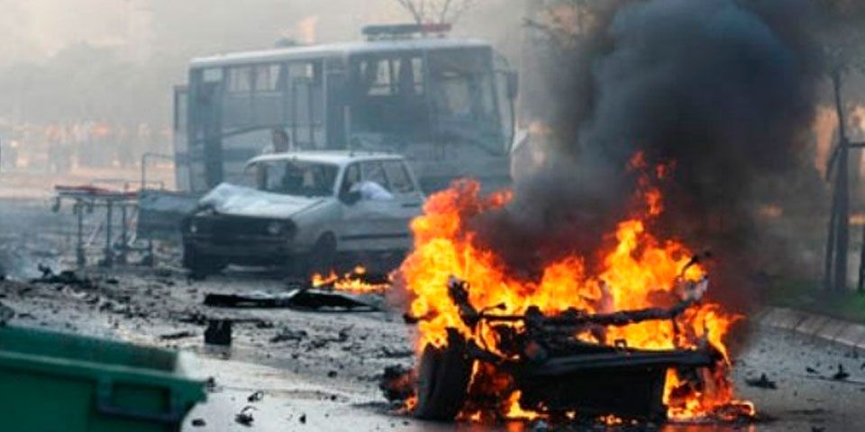 Joven suicida mata a 16 en Nigeria Joven suicida mata a 16 en Nigeria