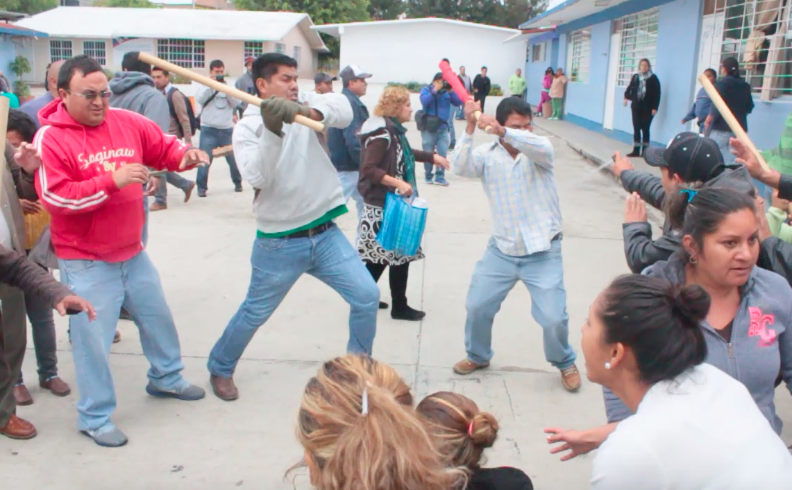 Enfrentamiento en escuela de Michoacán