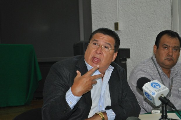 Consignan a hermano de Ángel Aguirre