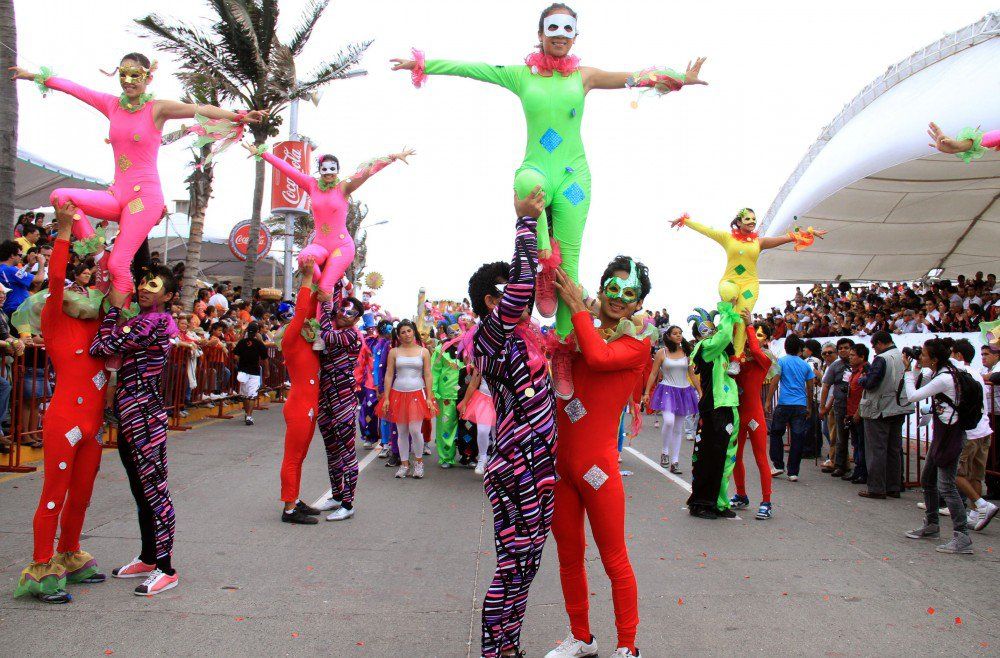 Suspenderán clases por Carnaval de Veracruz
