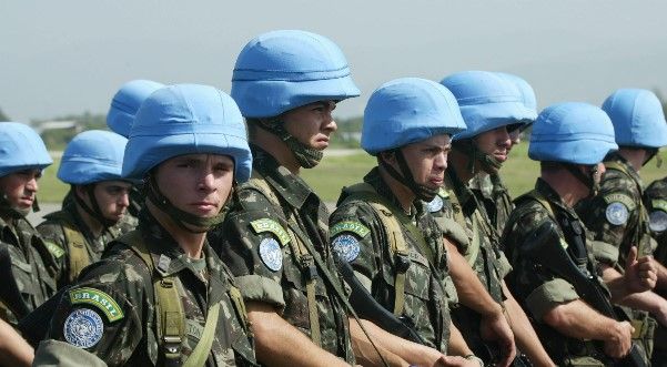 México entraría a los cascos azules en abril