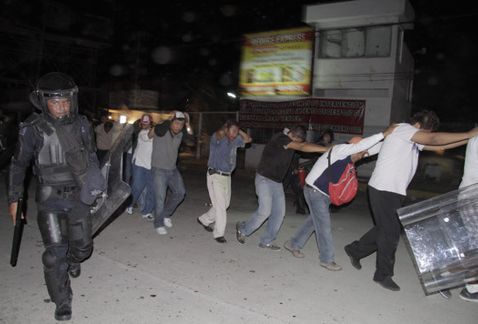 Liberan a todos los detenidos por desalojo en Acapulco
