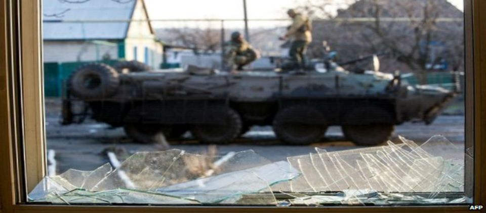 Rebeldes bombardean Donetsk