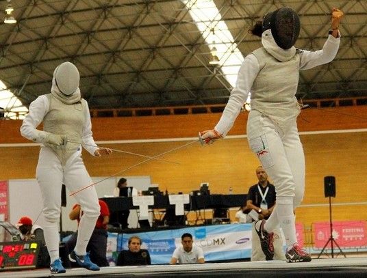 Acusan a deportista de violar a esgrimista Acusan a deportista de violar a esgrimista