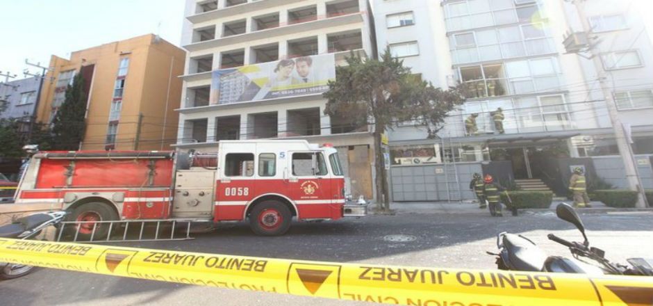 Explosión en un departamento de la Nápoles