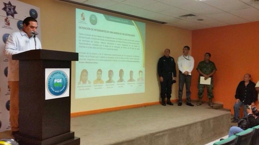 Detienen a 12 presuntos secuestradores en Tabasco