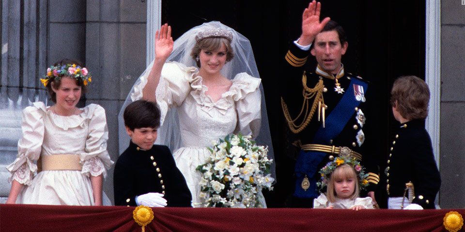 El príncipe Carlos estuvo a punto de cancelar su boda con Lady Diana El príncipe Carlos estuvo a punto de cancelar su boda con Lady Diana