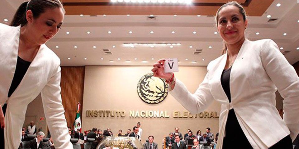 Ciudadanos cuyo apellido inicia con V serán funcionarios de casilla: INE