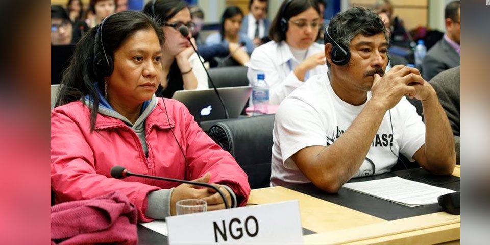 Padres de normalistas no asisten a reunión con el gobierno en la ONU