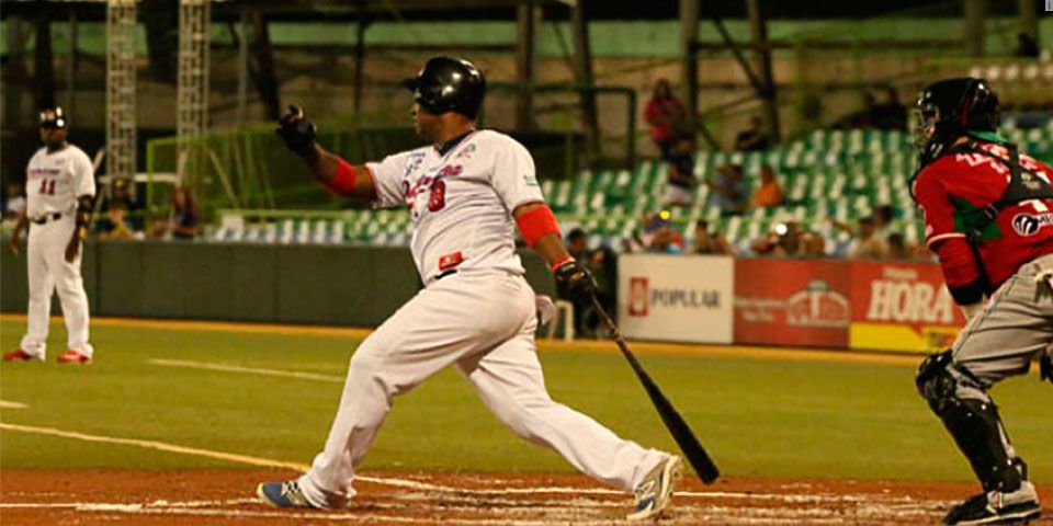 Dominicana arrebata la victoria a México Dominicana arrebata la victoria a México