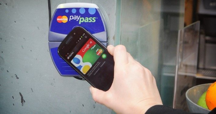 En Reino Unido ya pueden adjuntar dinero en emails