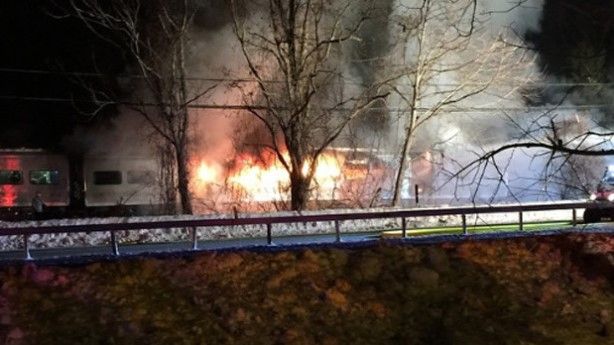 Suman 6 muertos por choque de tren en NY